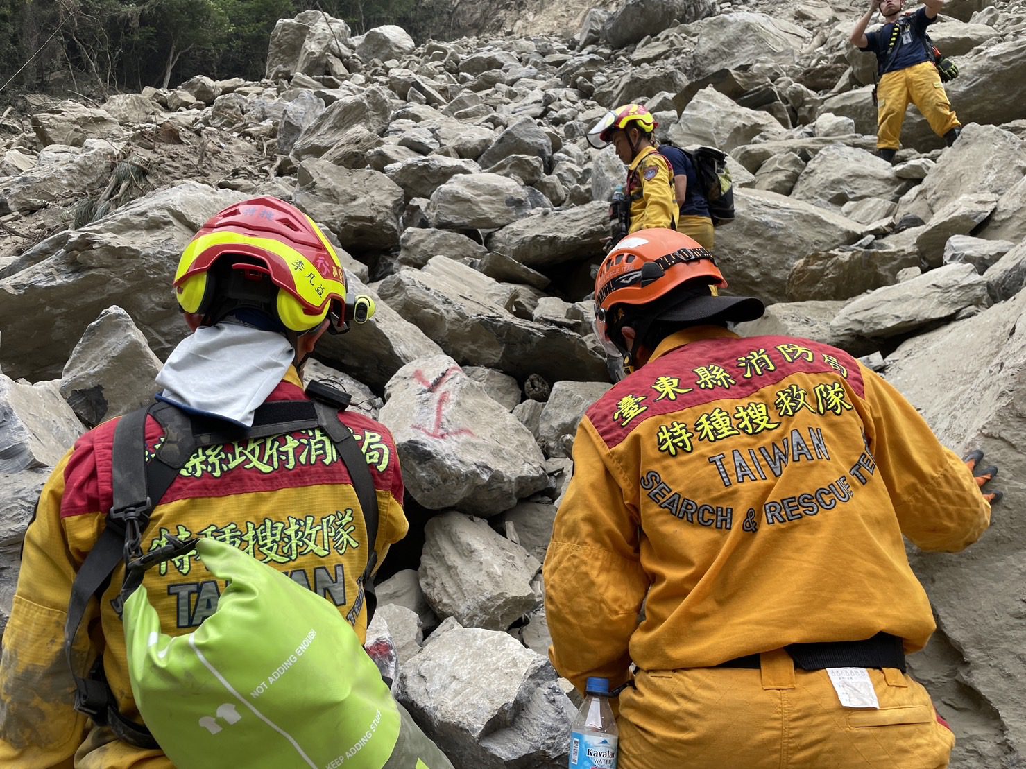 花蓮強震累計12死1135傷　10人失聯、636人受困待救