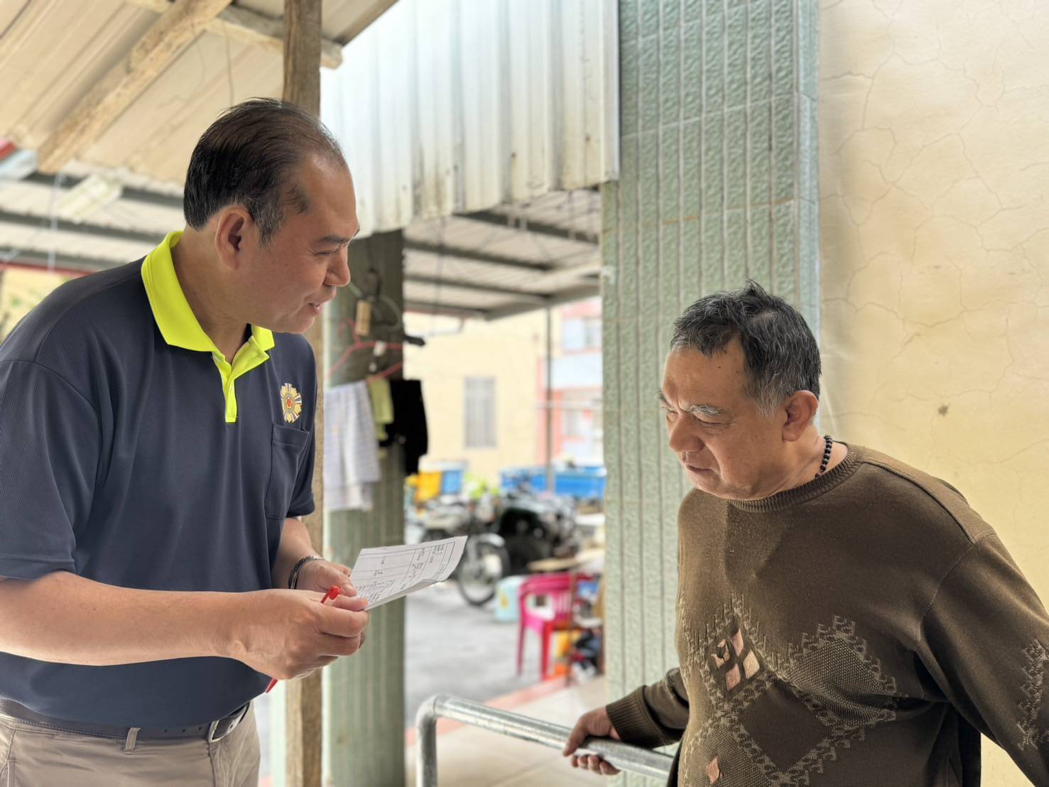 「義佈榮慈 」 高雄市榮民服務處與慈濟共善照顧弱勢榮民 「義佈榮慈 」 高雄市榮民服務處與慈濟共善照顧弱勢榮民