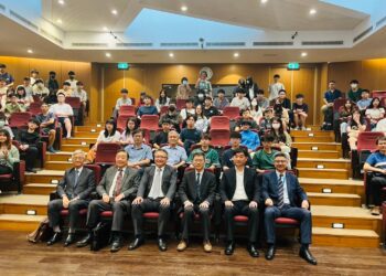 中原大學「科技創新講座」　台灣應材總裁余定陸分享創新之路