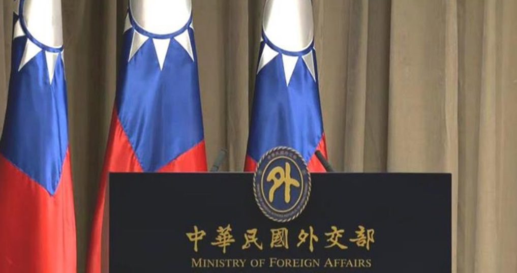 外交部腦羞成怒？再發聲怒轟徐巧芯：為網路聲量顛倒黑白、操弄是非