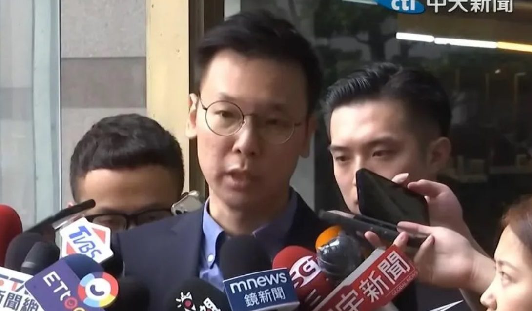 看到林飛帆進國安會 郭正亮搖頭替「這些人」叫屈:怎這樣搞自己國家? 看到林飛帆進國安會 郭正亮搖頭替「這些人」叫屈:怎這樣搞自己國家?