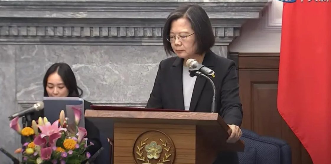 卸任前將特赦阿扁？李艷秋拋10問　12字總結蔡英文主政8年成績