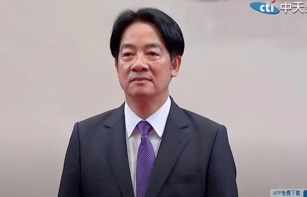 綠營耍暴力、call群眾還是輸了!賴清德總統國情報告「即問即答」表決通過 綠營耍暴力、call群眾還是輸了!賴清德總統國情報告「即問即答」表決通過