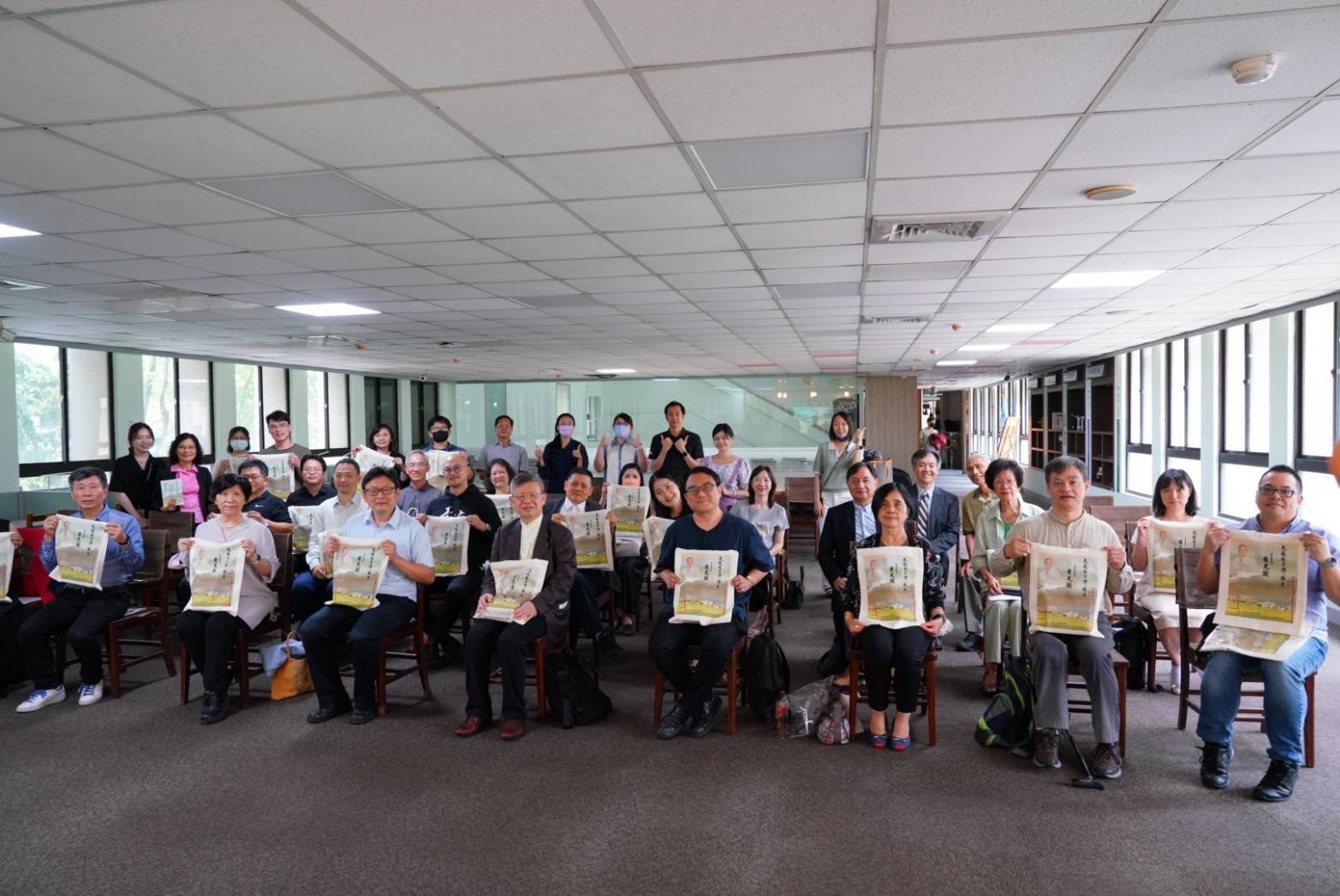 追憶黃光國教授風範 藏書專區展覽重現大師智慧光芒 追憶黃光國教授風範 藏書專區展覽重現大師智慧光芒