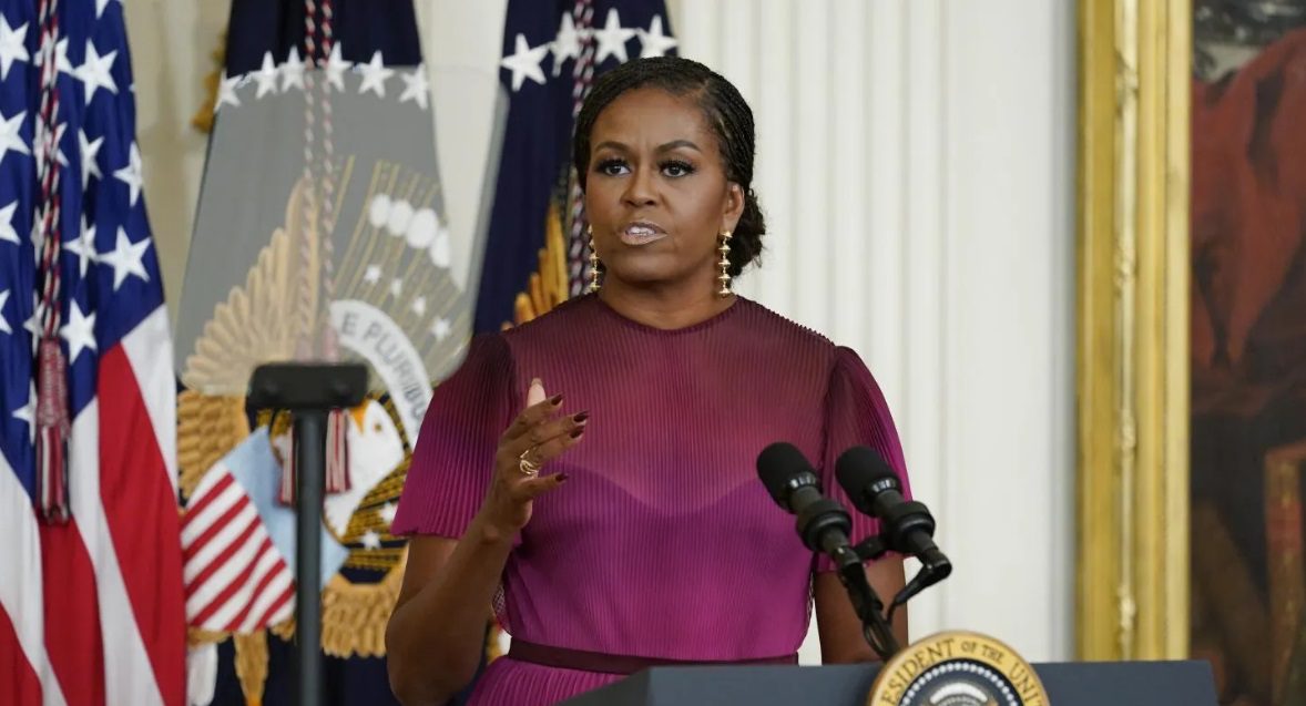 拜登突闖會議誓言「選到底」 蜜雪兒成「民主黨救星」民調輾壓川普 拜登突闖會議誓言「選到底」 蜜雪兒成「民主黨救星」民調輾壓川普