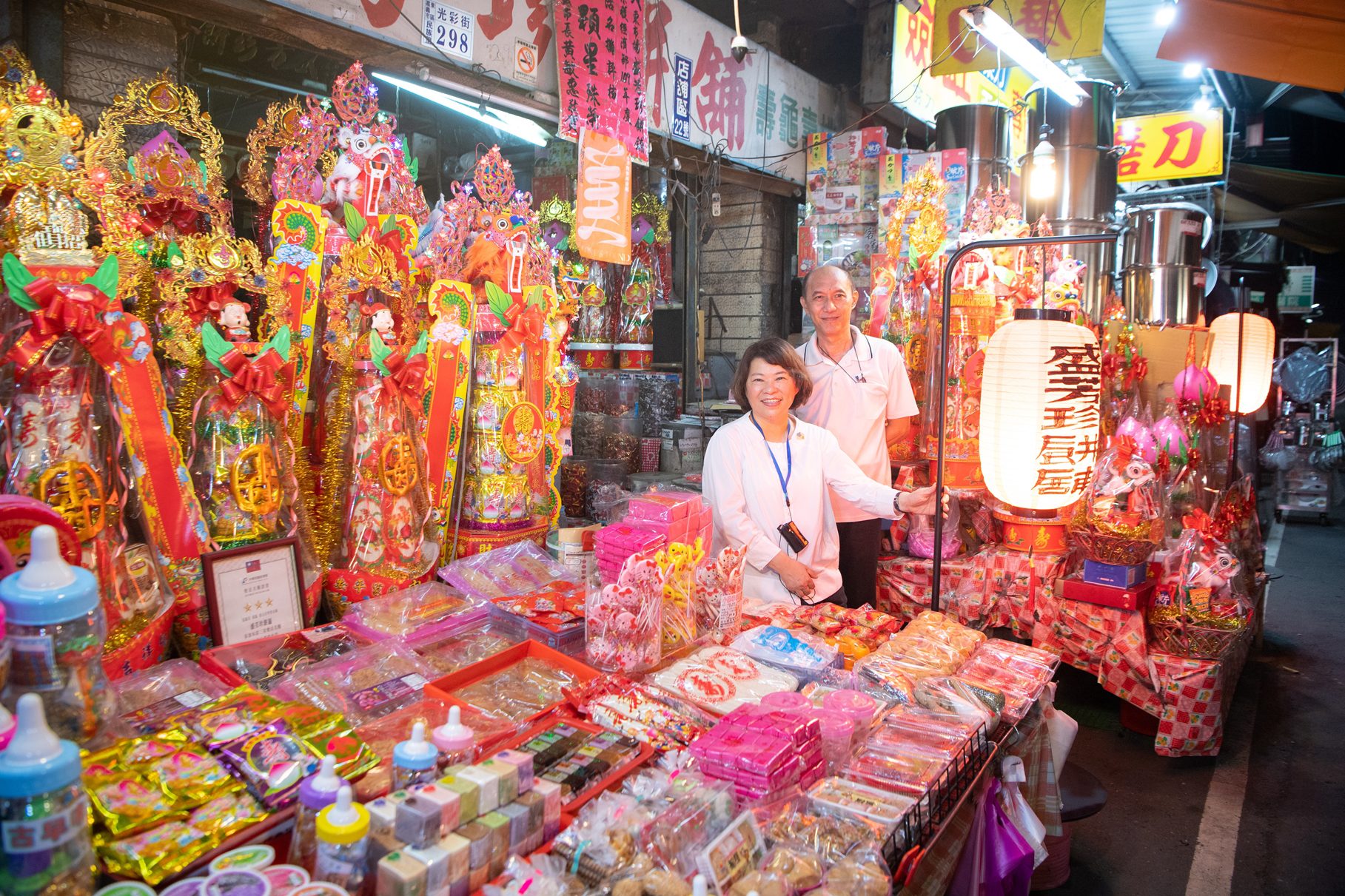 0 黃敏惠市長走讀東市場 了解特色店家文化傳承