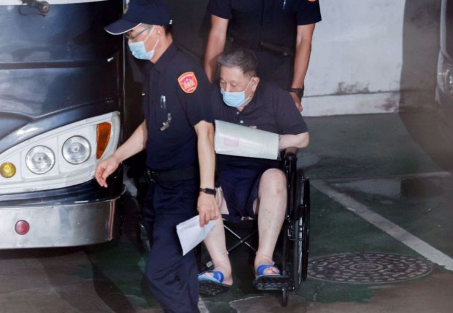 沈慶京上吐下瀉!台北看守所內嚴重身體不適 律師緊急遞狀聲請交保停押 沈慶京上吐下瀉!台北看守所內嚴重身體不適 律師緊急遞狀聲請交保停押