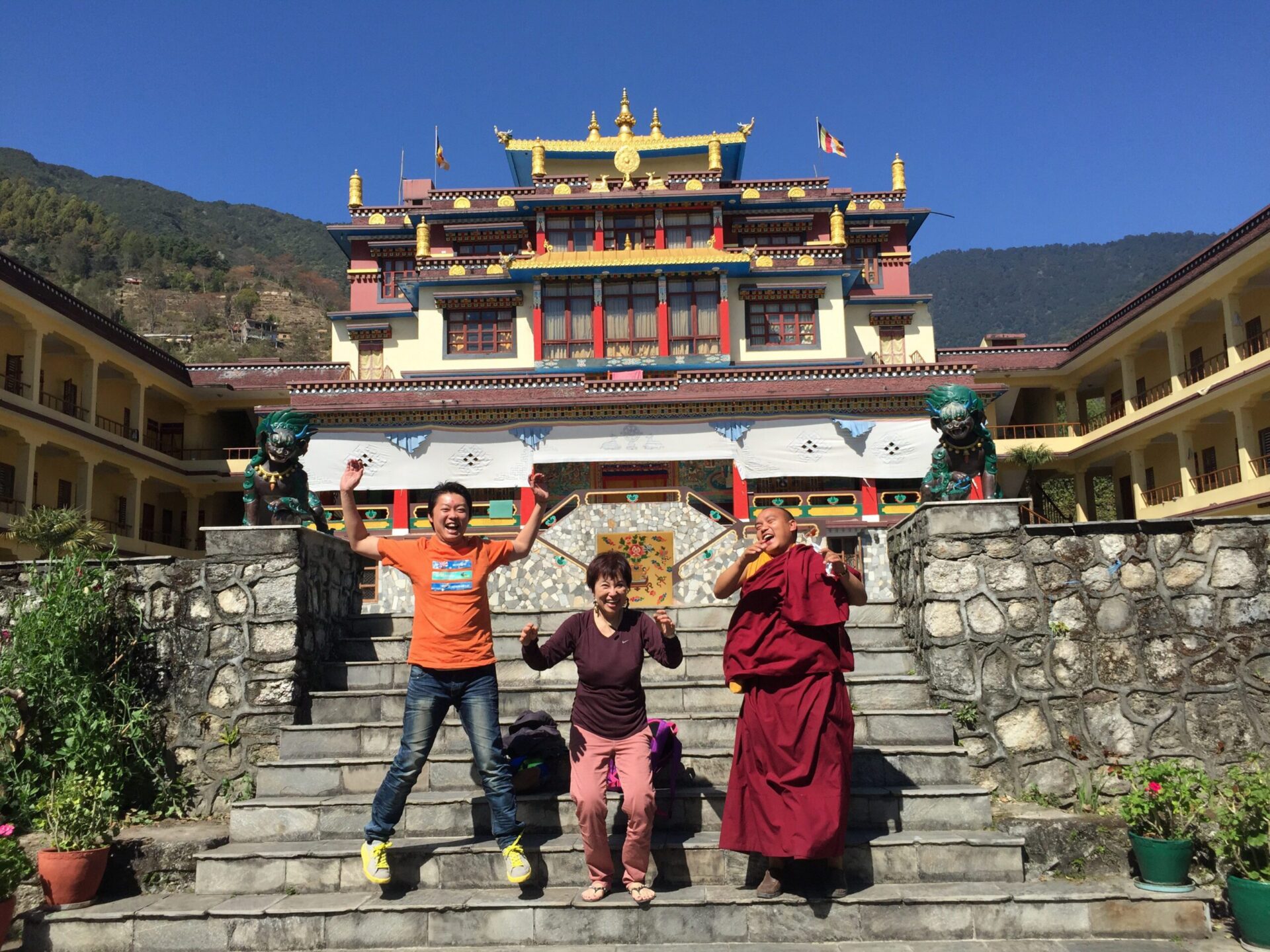 地震驚魂 美好共學互教驚中止 / 卻在驚濤之中點燃內在生命之火 地震驚魂 美好共學互教驚中止 / 卻在驚濤之中點燃內在生命之火