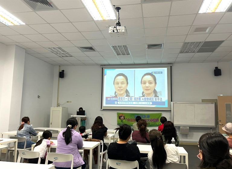 雲林郵局社區大學講座　指導新住民金融的知識