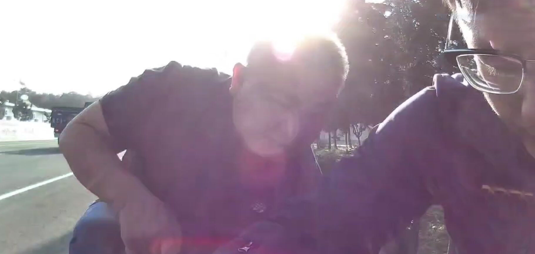 (有片)逃逸移工拒捕 退休警柔道助教助攻制伏 (有片)逃逸移工拒捕 退休警柔道助教助攻制伏