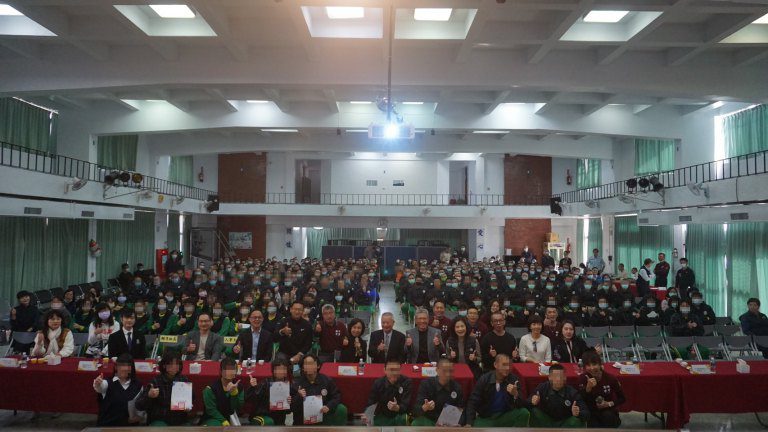 與中西醫結合之父的心靈對談 勵志中學與大師有約 與中西醫結合之父的心靈對談 勵志中學與大師有約