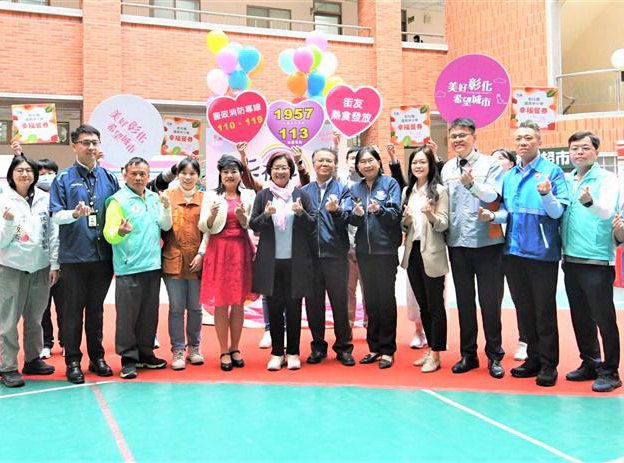 一卡在手、溫馨無限～彰化幸福餐券升級照顧學童　五大超商再加碼到80元