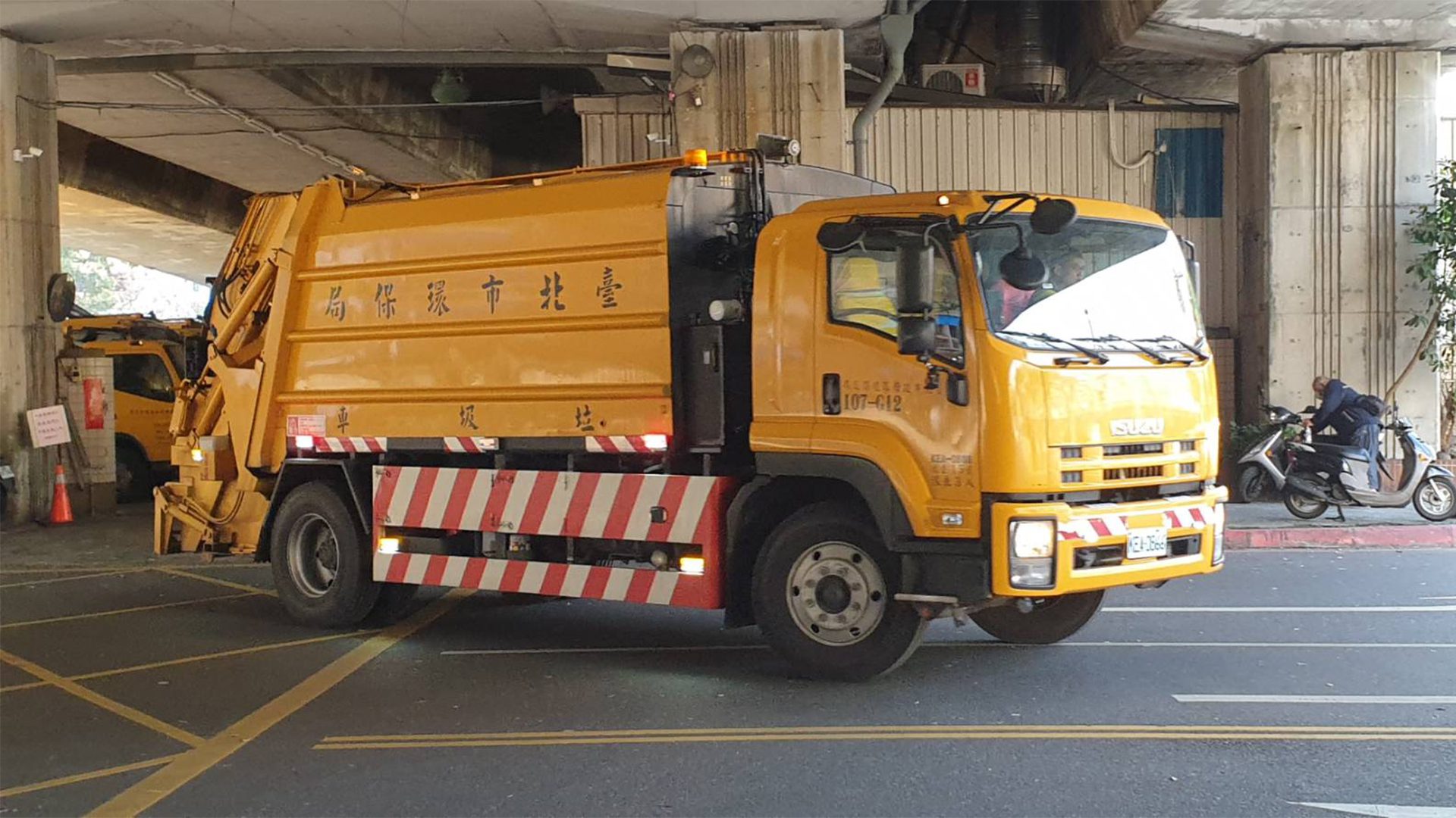 舊棉被要怎麼丟？　環保局提醒：這些年終清理規定別踩雷