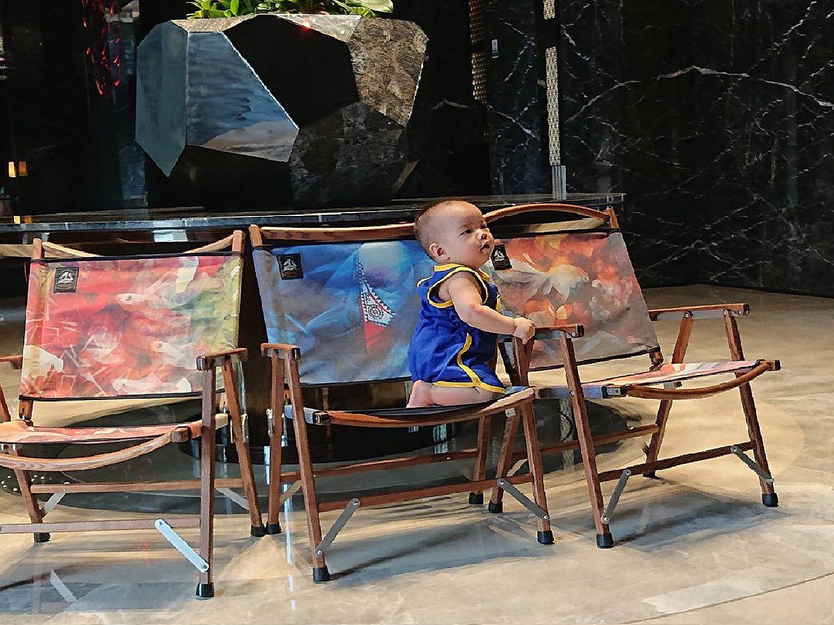 莊明中教授《萬象凝神 》 油畫創作展   1/18港區藝術中心展出40年代表作