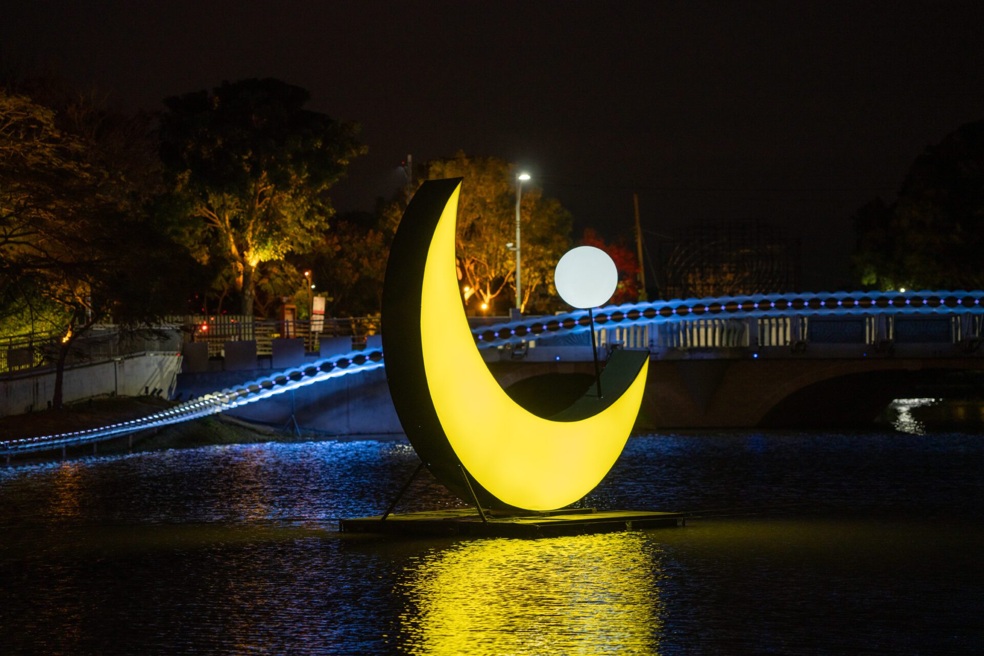 月津港燈節迎15週年大突破！　「光的年輪」點亮鹽水城鎮新魅力