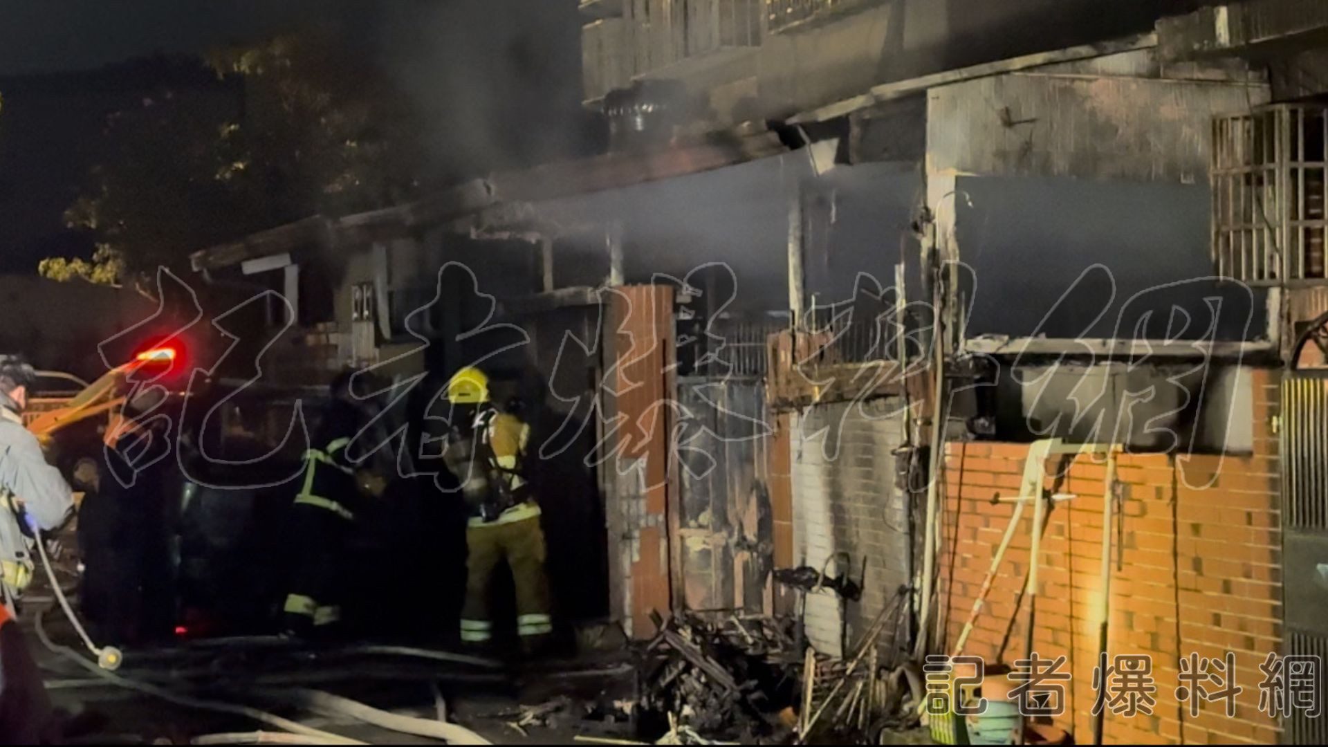 更新/高雄仁武火警「3歲童受困OHCA送醫」!現場復燃竄火 更新/高雄仁武火警「3歲童受困OHCA送醫」!現場復燃竄火