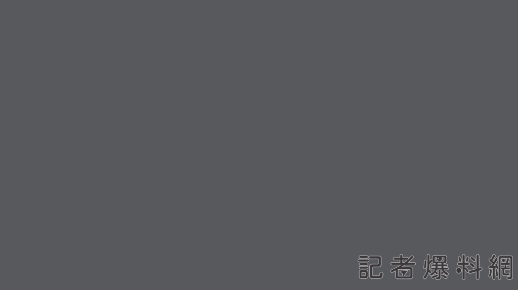 影/超扯假車禍!男跳水式衝馬路飛撲 駕駛急閃險撞上 影/超扯假車禍!男跳水式衝馬路飛撲 駕駛急閃險撞上