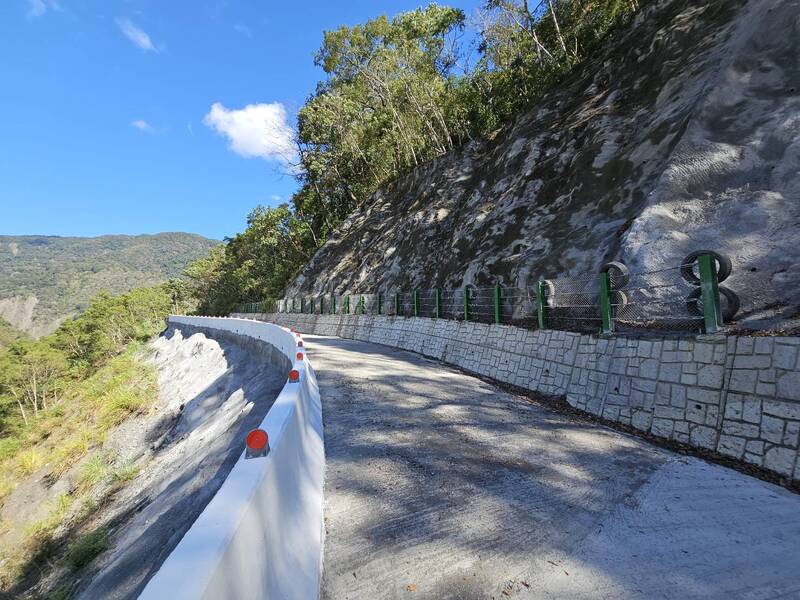 高市桃園區梅山一號聯絡道災後復建工程完工  提升原鄉農業運輸安全