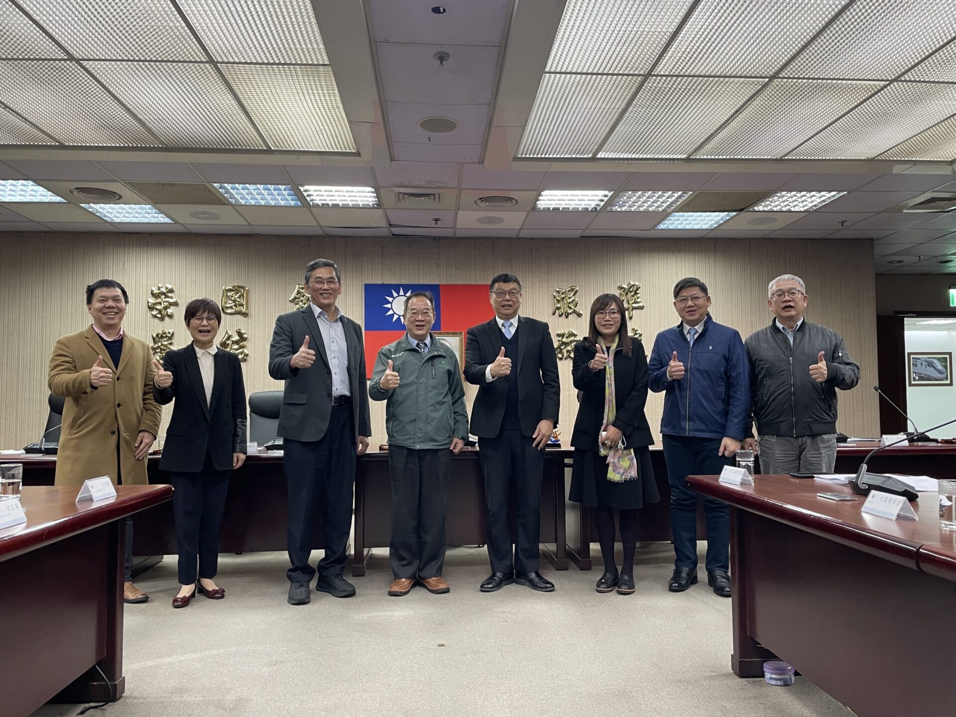 台鐵盼推動「3+2新五專」產學合作 將楊梅富岡地區打造成軌道人才庫 台鐵盼推動「3+2新五專」產學合作 將楊梅富岡地區打造成軌道人才庫