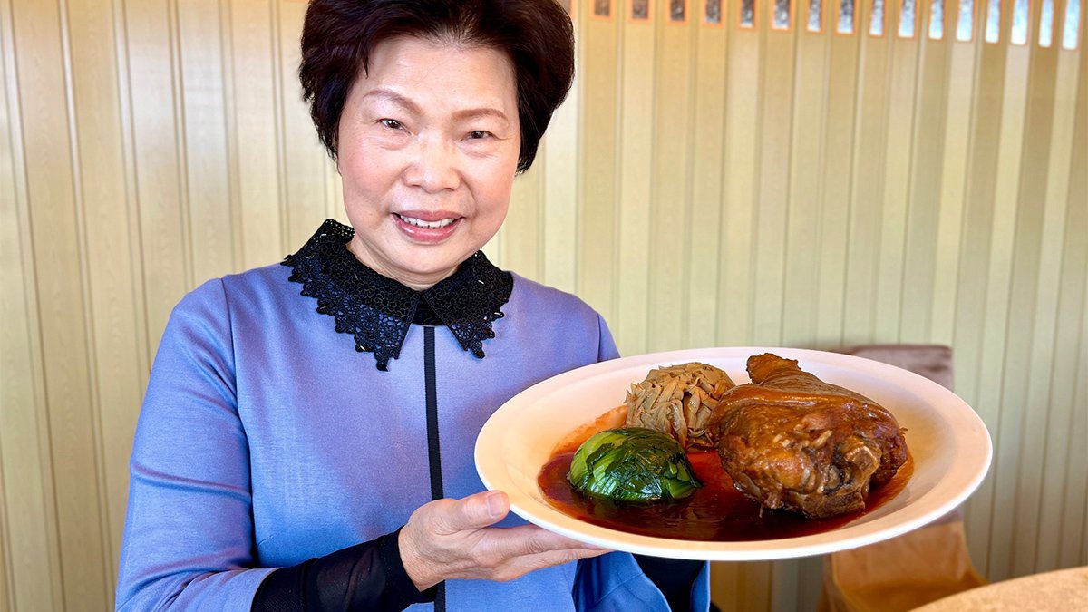 融入埔里在地特色 金都餐廳推出用心年菜 融入埔里在地特色 金都餐廳推出用心年菜