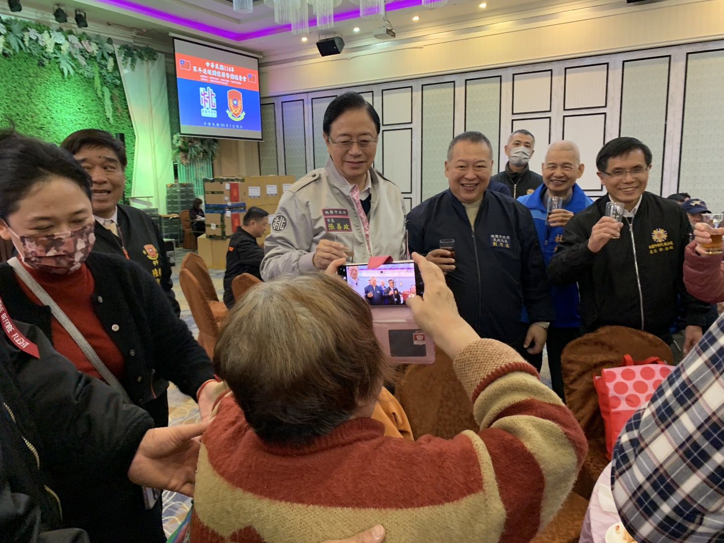 桃園席開35桌圍爐宴 榮民眷感受過節溫暖