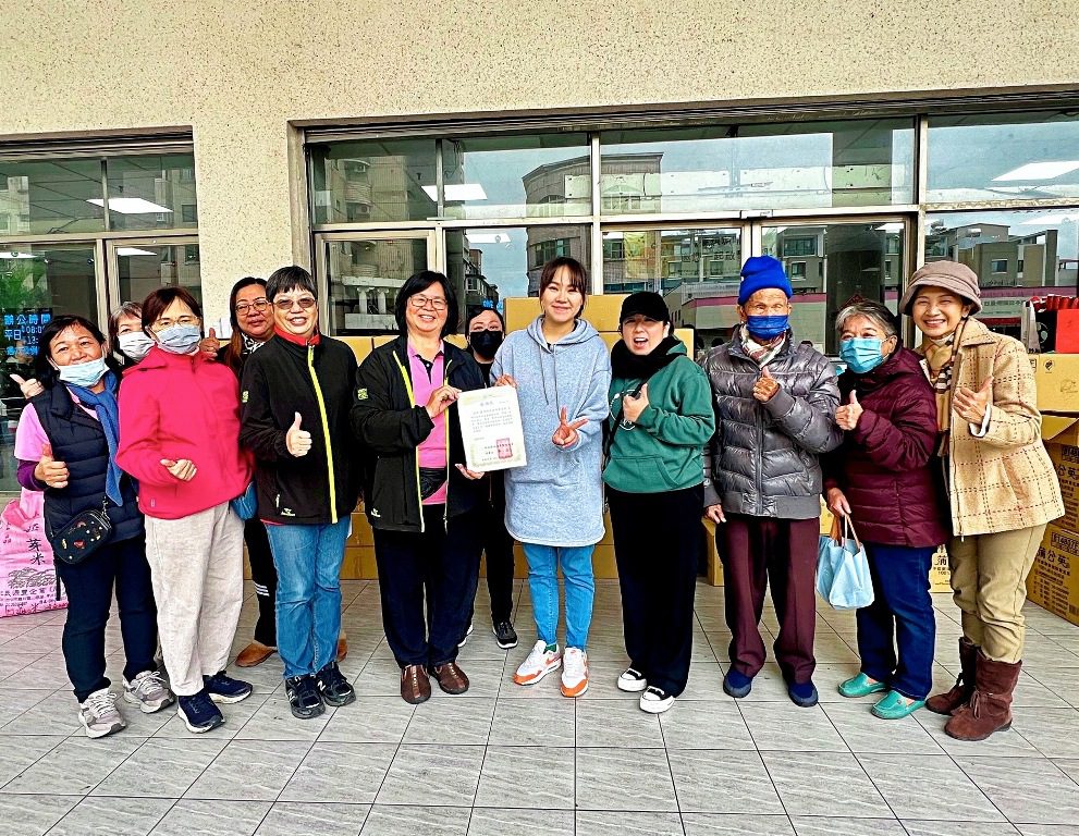 無肉新生活推廣協會　送物資助埔里弱勢