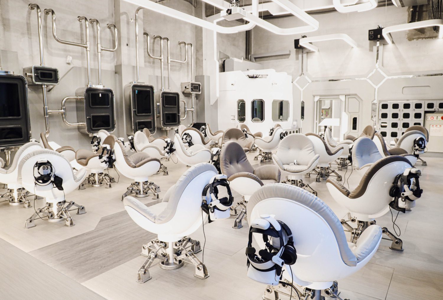 駁二VR體感劇院1/17 (五) 隆重開幕　360影廳旋轉蛋椅不受「線」制！全方位觀影零死角