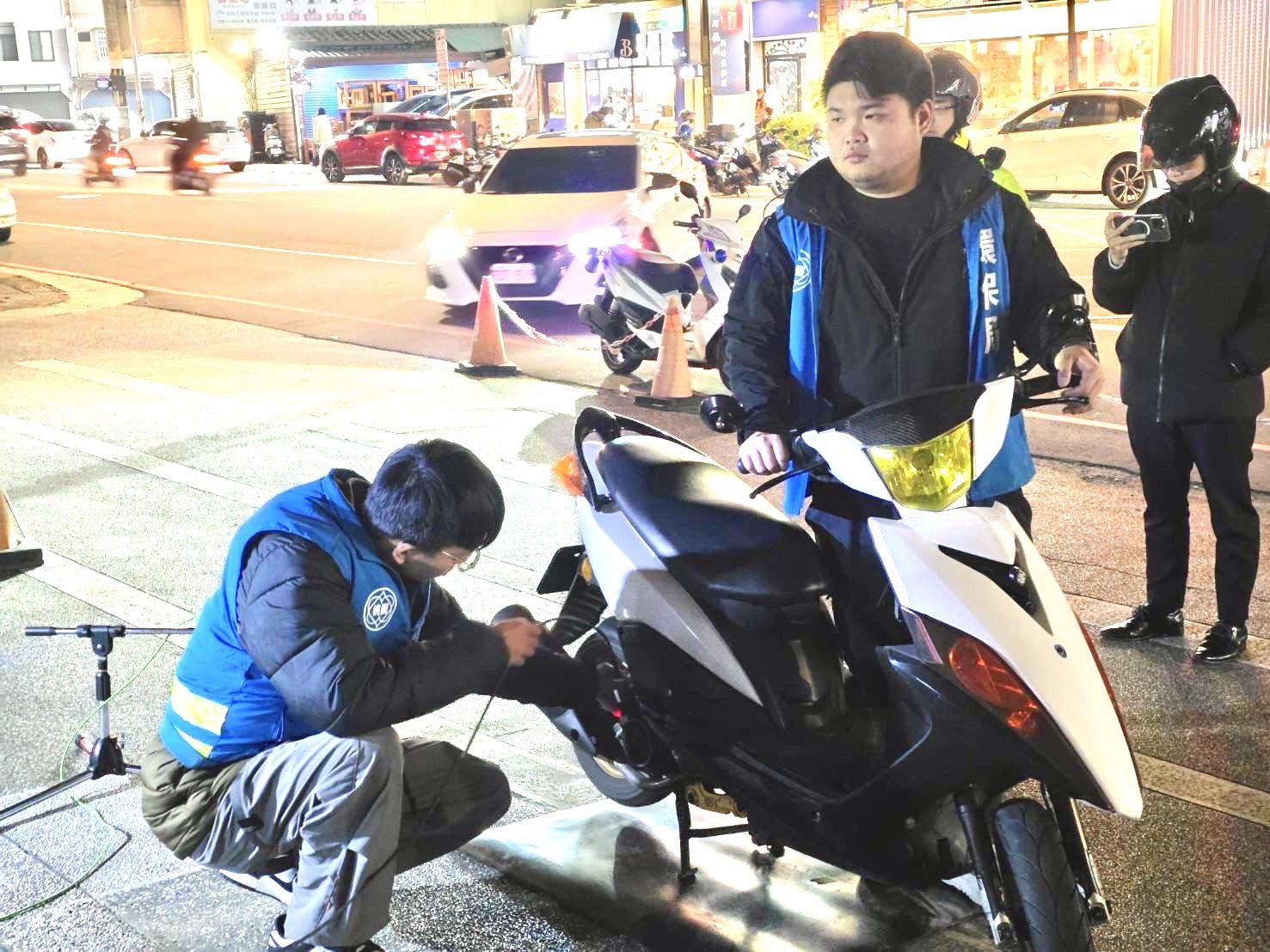 噪音管制新法上路實施 機車排氣管改裝需付費認證沒認證重罰31800