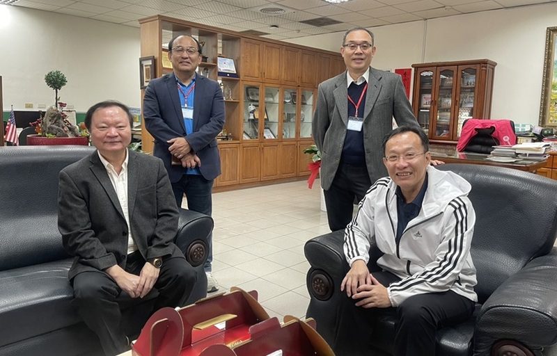 學測第二日高雄一考區試務順利 兼考區主任王政彥慰勉監試務人員