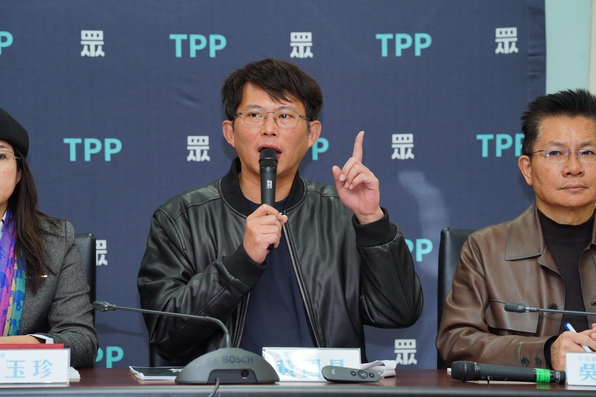 黃國昌怒了！揭卓揆散播假訊息 怒轟：無能就下台