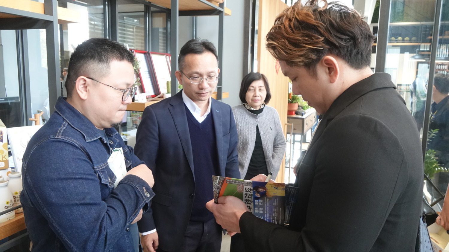 周思齊與唯賀國際餐飲的跨界對談 周思齊與唯賀國際餐飲的跨界對談