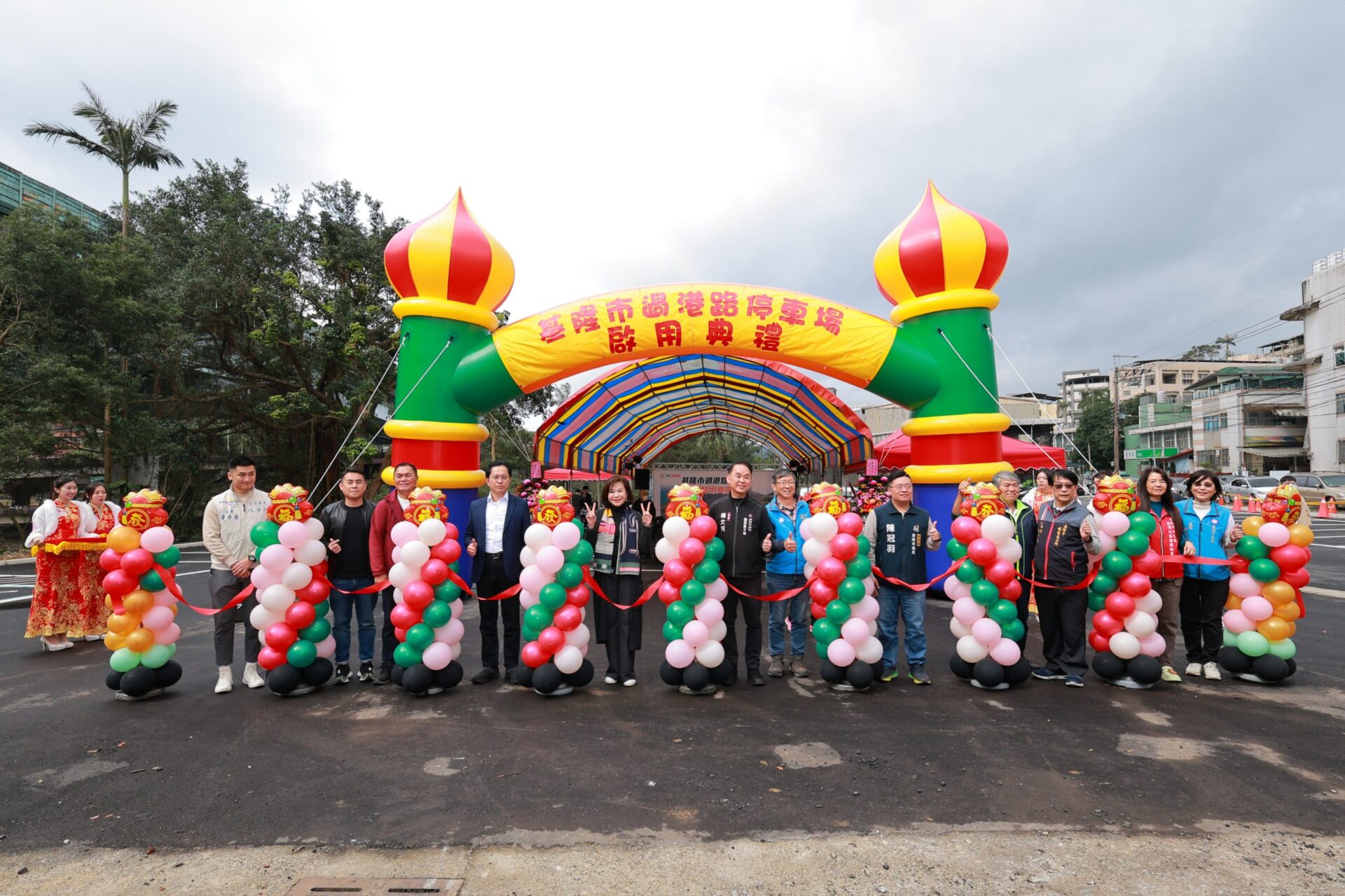 副市長邱佩琳主持過港路停車場啟用 盼有效紓解當地停車問題 副市長邱佩琳主持過港路停車場啟用 盼有效紓解當地停車問題