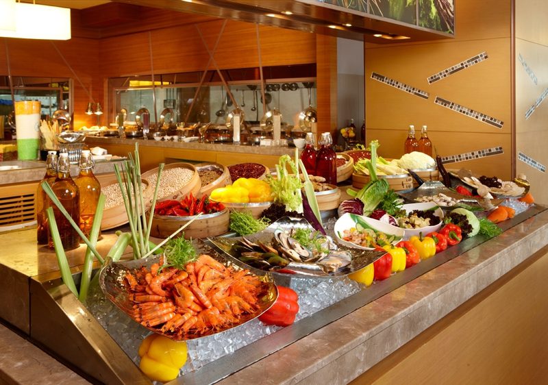 西洋情人節義大皇家酒店推優惠，住宿餐飲一次到位！