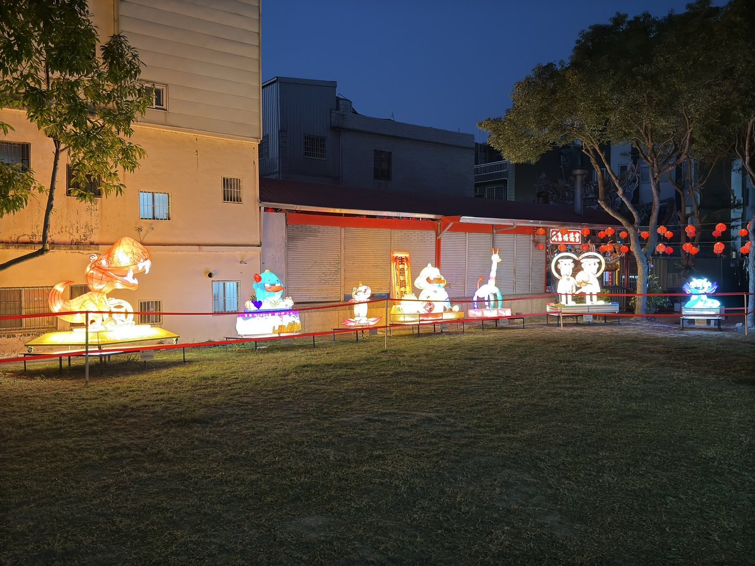 金蛇獻瑞、福蛇迎春　新竹監獄在地春節花燈展示七件優良作品1/28點燈