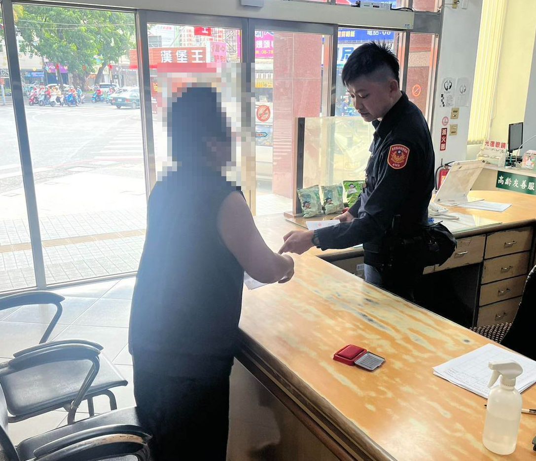 潮州警協助男子申請川資救助 順利返鄉感激不已