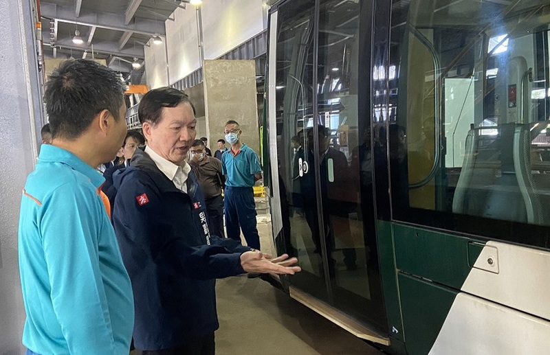 高雄輕軌累積運量邁向5000萬人次!春節疏運計畫啟動 班距最密8分鐘 高雄輕軌累積運量邁向5000萬人次!春節疏運計畫啟動 班距最密8分鐘