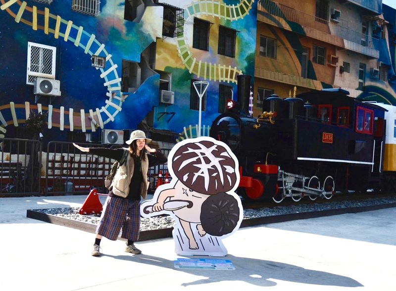 高雄冬日遊樂園款待吉粉「巨大化美食」 日日抽小可愛禮物包、春節連假加碼抽iPad 高雄冬日遊樂園款待吉粉「巨大化美食」 日日抽小可愛禮物包、春節連假加碼抽iPad