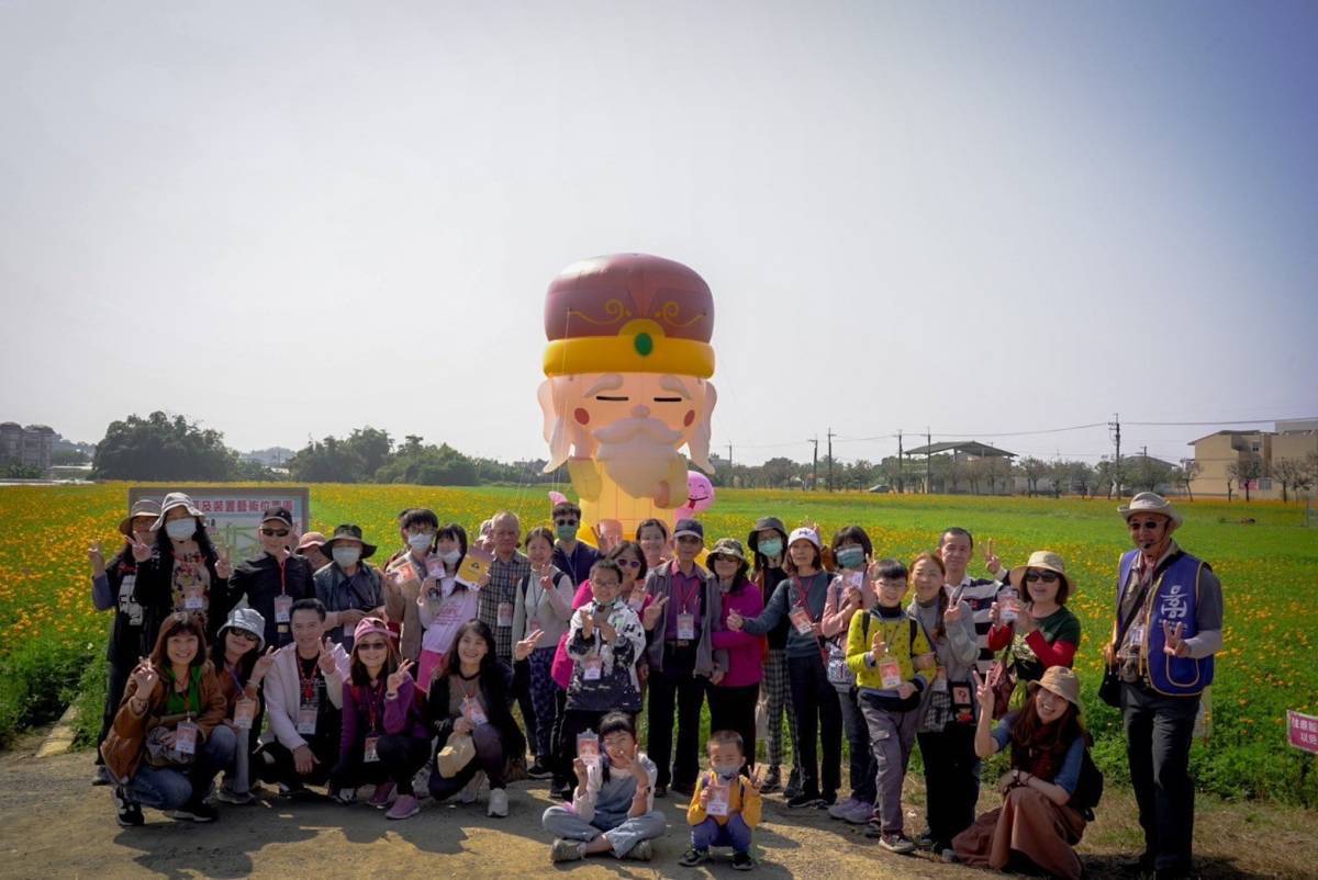 「跈等伯公尋年味」高市客委會打造濃厚年節氛圍 帶民眾體驗客家文化 「跈等伯公尋年味」高市客委會打造濃厚年節氛圍 帶民眾體驗客家文化