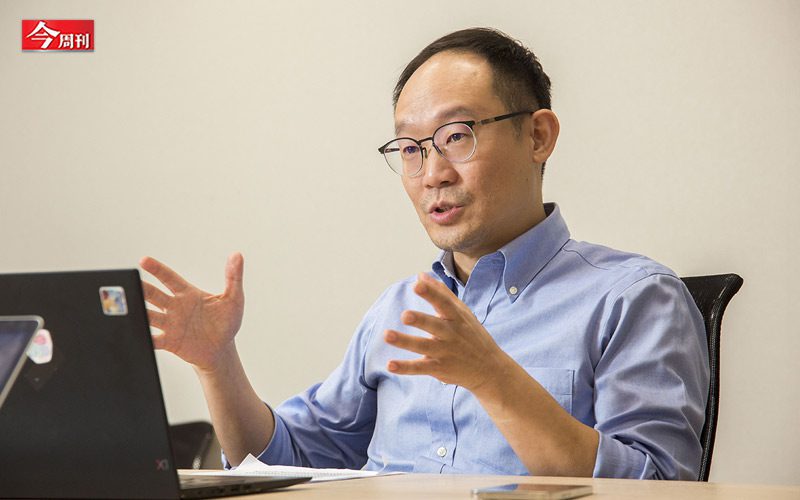 養雞一定要抗生素?大成三代拚出「無抗飼養雞」賣進好市多,價格貴6成照熱銷:要把今天高標變明天普標 養雞一定要抗生素?大成三代拚出「無抗飼養雞」賣進好市多,價格貴6成照熱銷:要把今天高標變明天普標