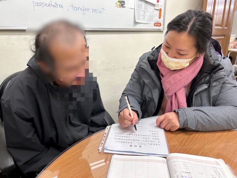 幸福安康迎蛇年! 竹市府春節送暖 關懷弱勢家庭不停歇 幸福安康迎蛇年! 竹市府春節送暖 關懷弱勢家庭不停歇