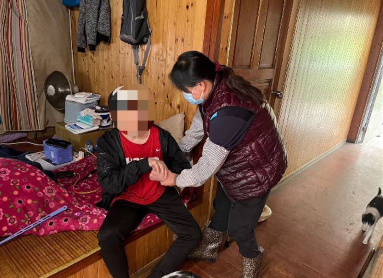 外籍看護休假照顧免遇空窗期 快申請長照、喘息服務來幫您 外籍看護休假照顧免遇空窗期 快申請長照、喘息服務來幫您