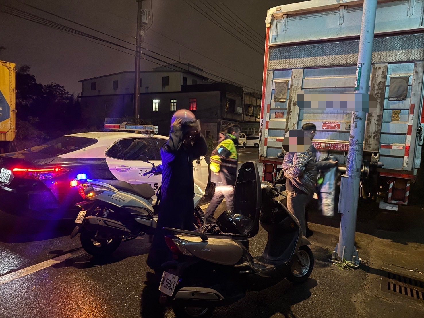 失智翁散步迷途12小時 楊梅警熱心尋人解危機 失智翁散步迷途12小時 楊梅警熱心尋人解危機