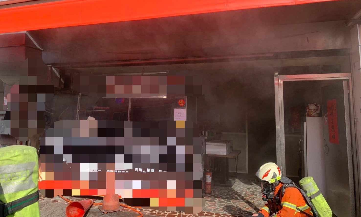 龜山民宅除夕驚傳火警 4人一度受困 龜山民宅除夕驚傳火警 4人一度受困