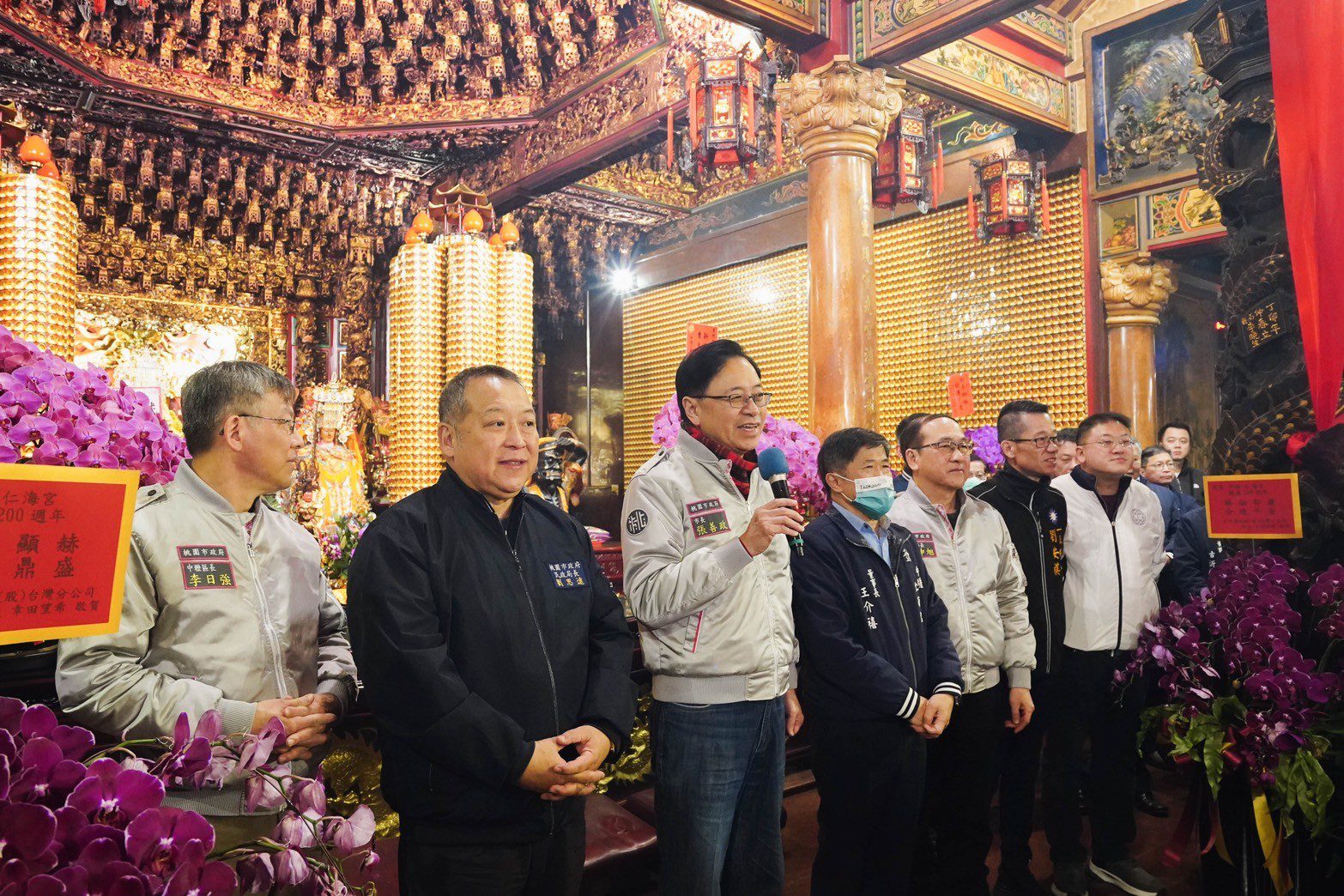 張善政桃園3宮廟參香 發福袋與民共享新春喜悅 張善政桃園3宮廟參香 發福袋與民共享新春喜悅