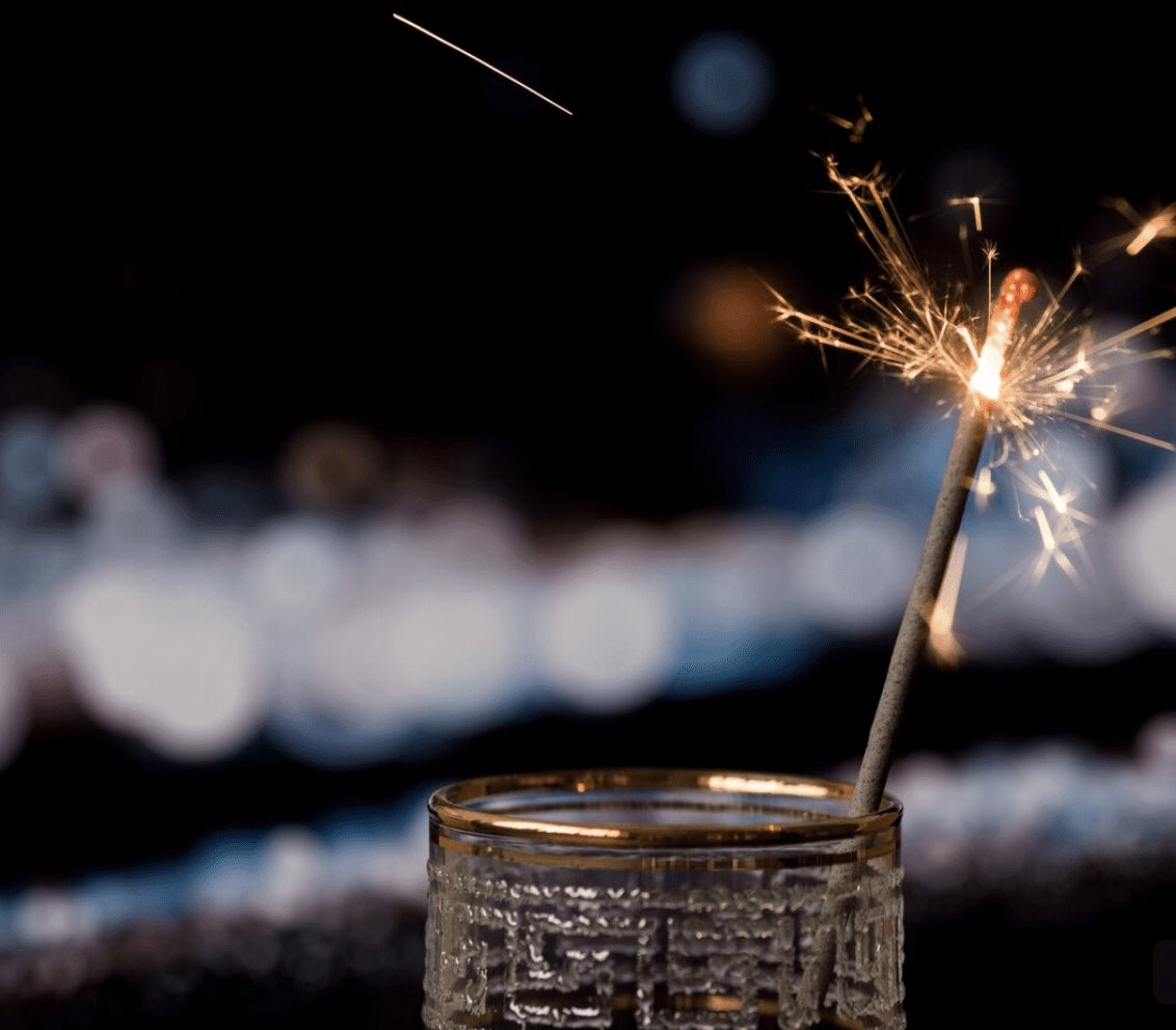 12歲女童鞭炮丟下水道!下秒被炸飛重摔 12歲女童鞭炮丟下水道!下秒被炸飛重摔