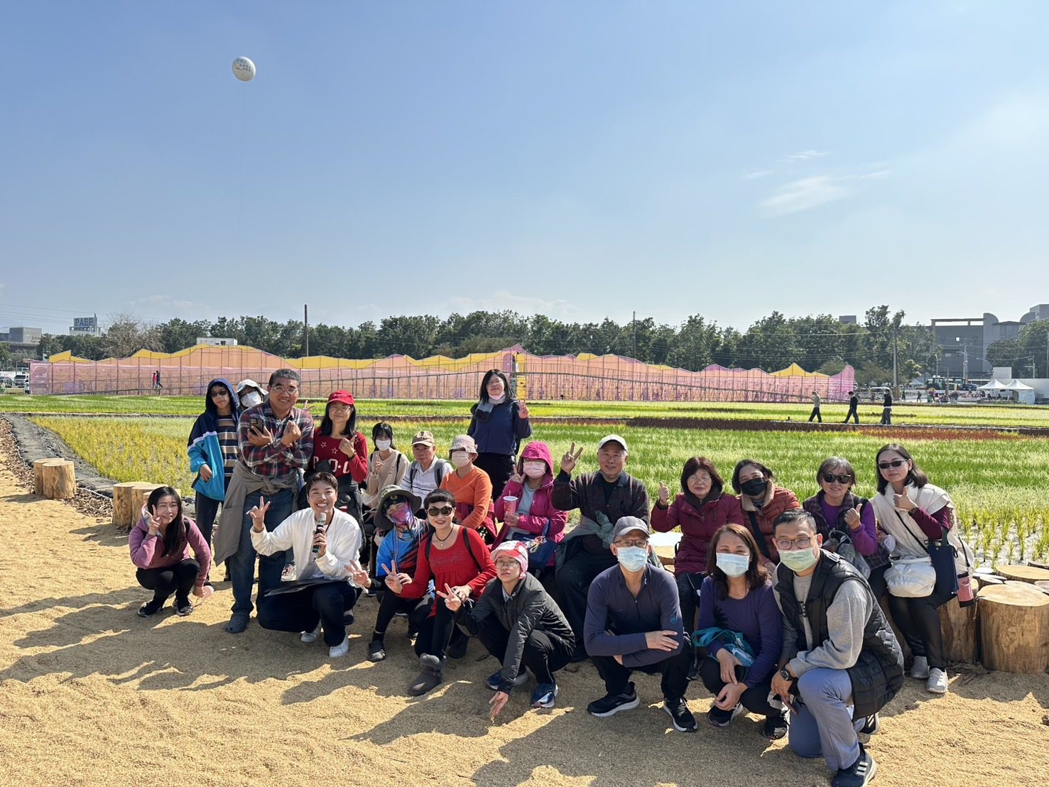 2025屏東熱帶農業博覽會「非常未來」，越夜越美麗，歡迎民眾拍照打卡！