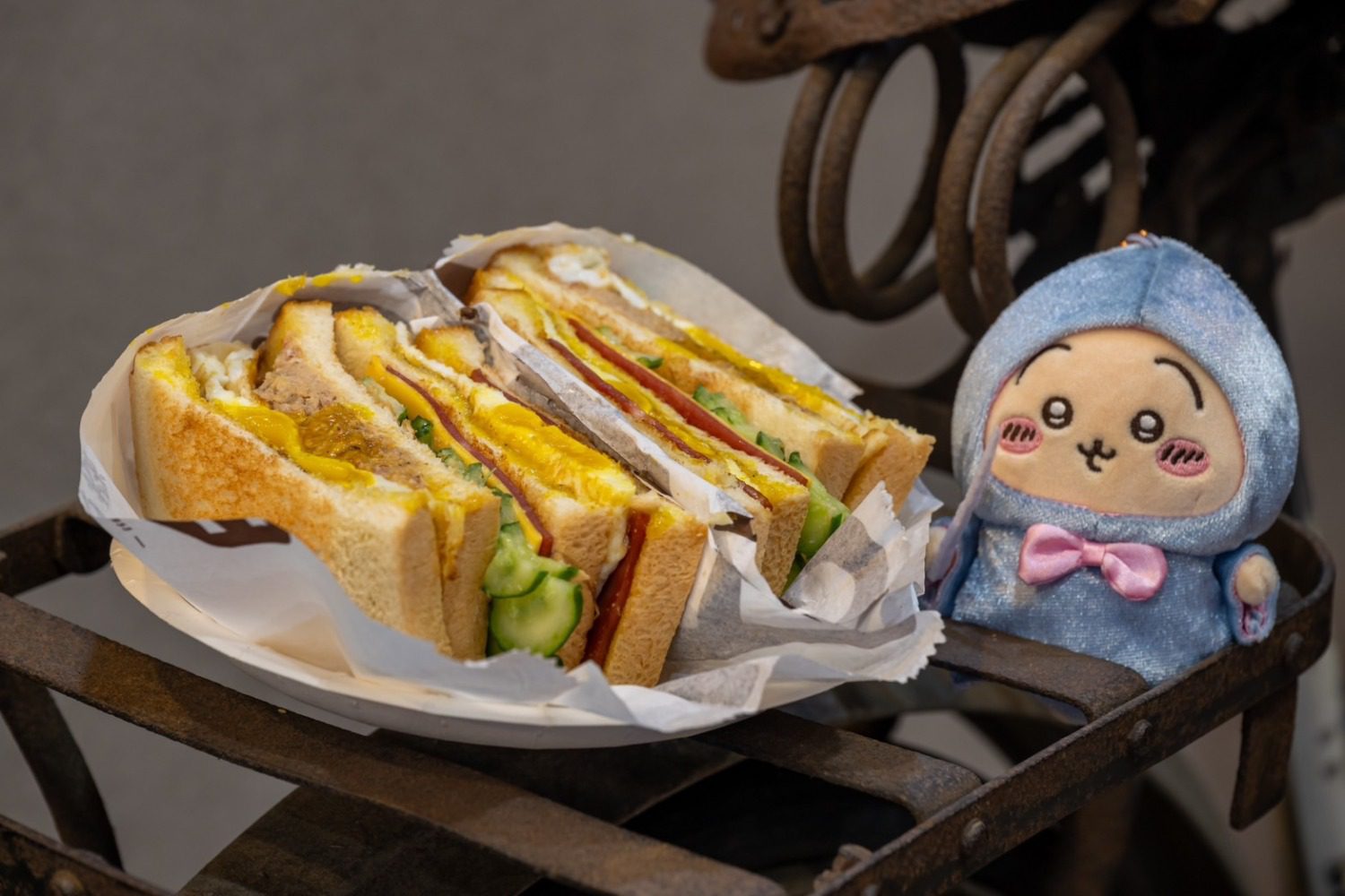 高雄冬日遊樂園人氣滿檔 打卡點人潮比往年過年期間增加約1-2成人潮 高雄冬日遊樂園人氣滿檔 打卡點人潮比往年過年期間增加約1-2成人潮