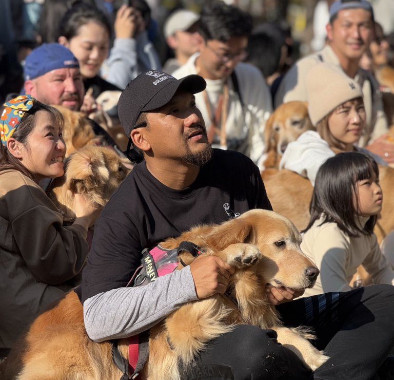 上百隻黃金獵犬齊聚台中　韓承志與愛犬分享「黃金之旅」的感動