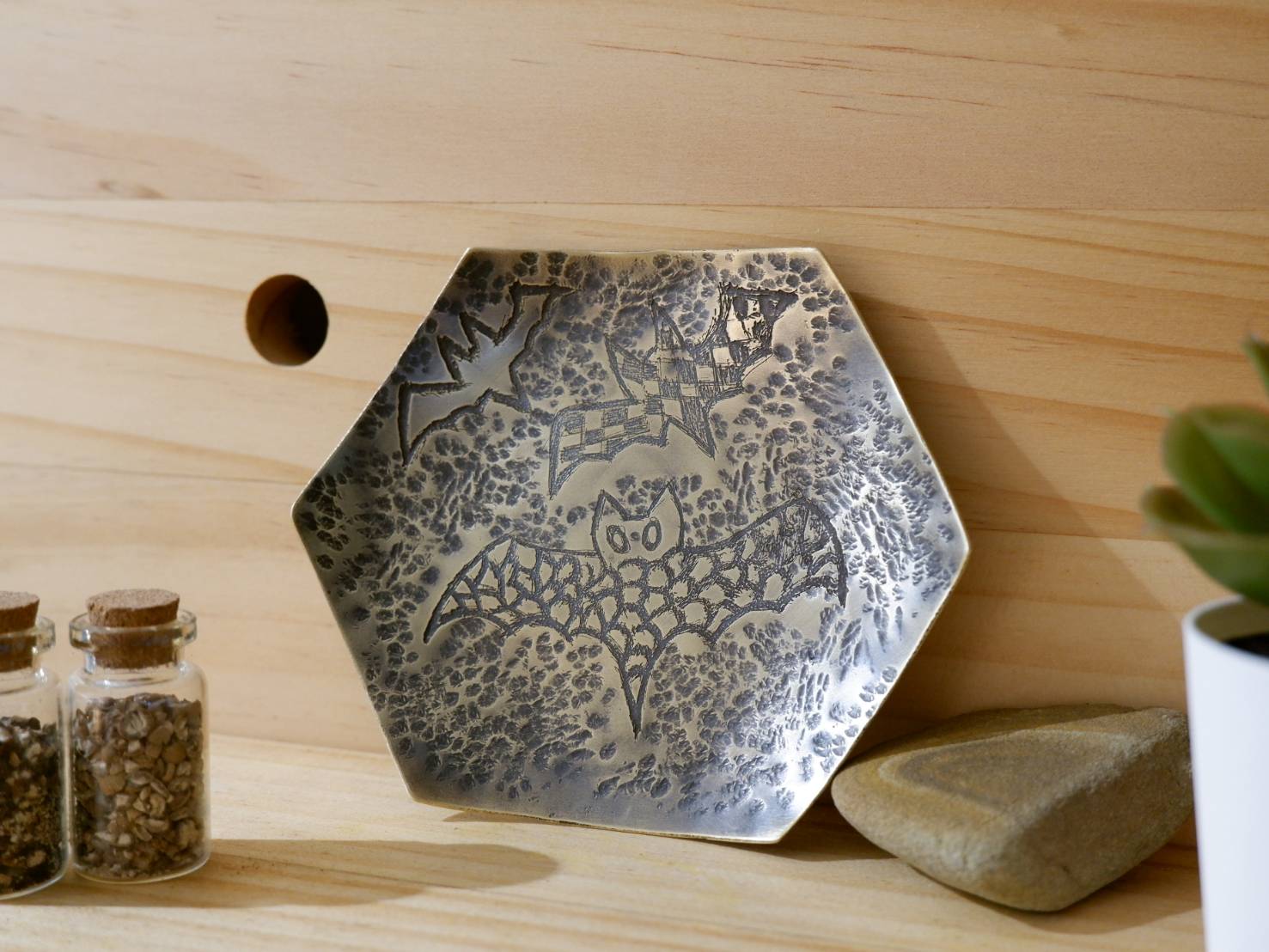 加深民眾六龜金工技藝印象 茂管處推出「金作」工作坊2月5日開放報名 加深民眾六龜金工技藝印象 茂管處推出「金作」工作坊2月5日開放報名