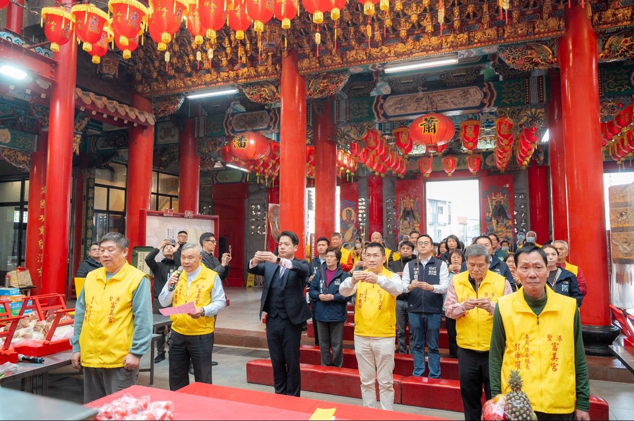 正月初九天公生 邱臣遠代理市長赴天公壇及富美宮祝壽 祈福市民安康市政順遂 正月初九天公生 邱臣遠代理市長赴天公壇及富美宮祝壽 祈福市民安康市政順遂